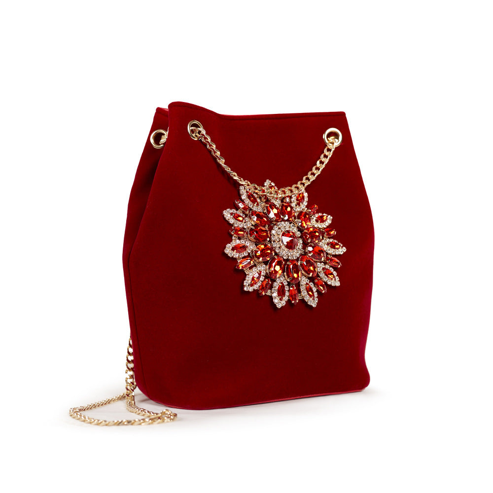 Women's Veet Retro Diamond Handmade Dinner Chain Shoulder Bags