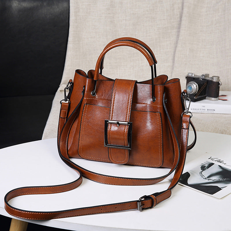 Women's Oil Wax Leather Large Capacity Soft Shoulder Bags