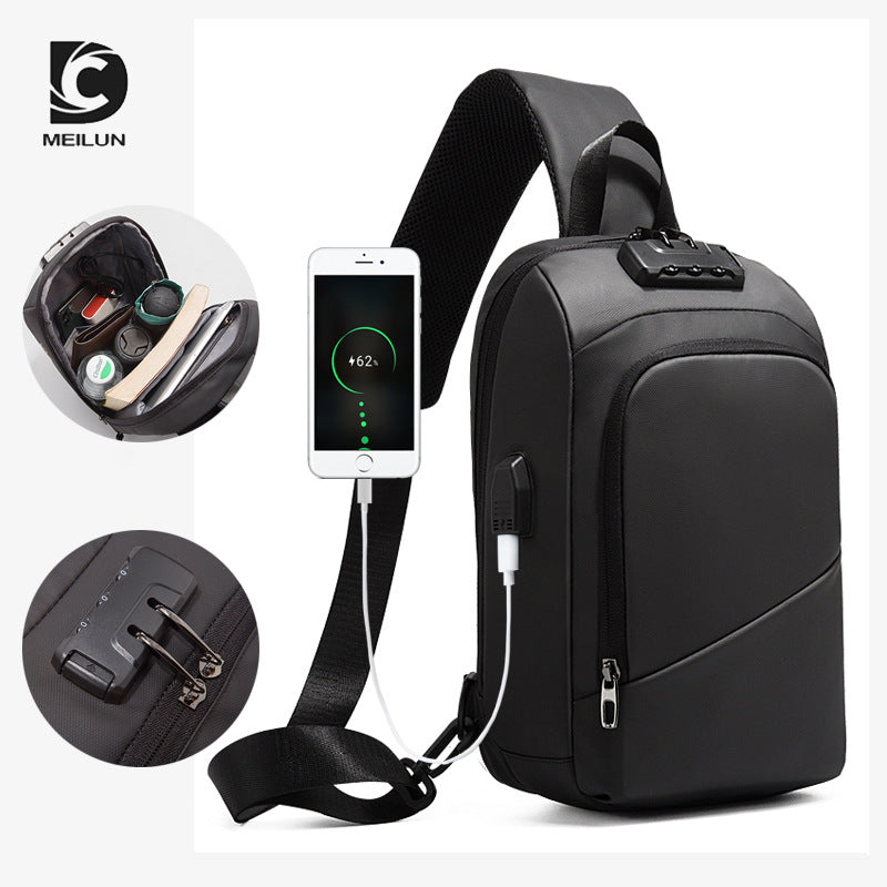 Glamorous Pretty Attractive Men's Fashion Charging Men's Chest Bags