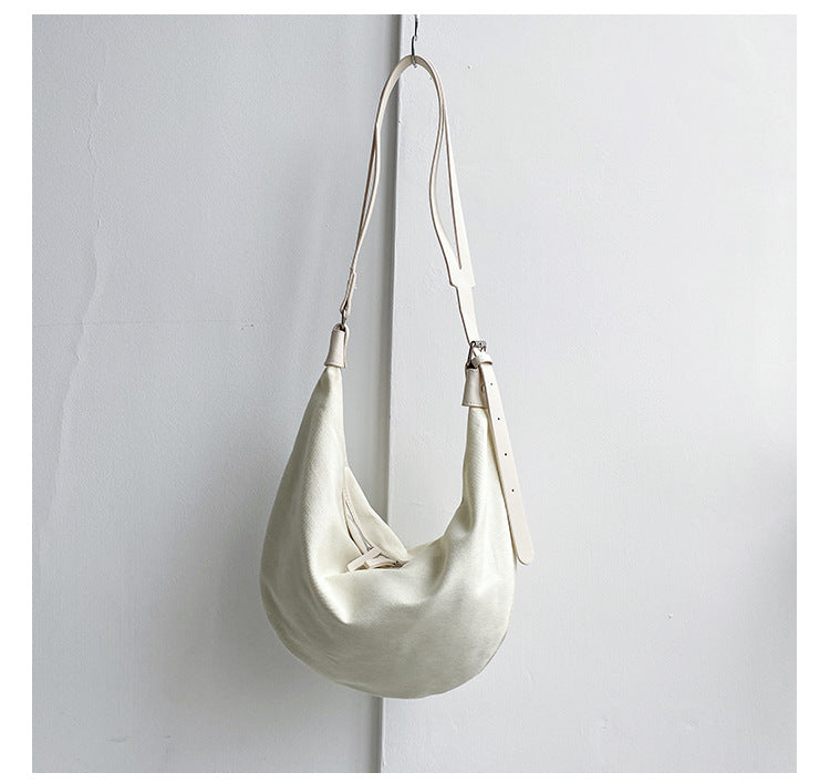 Women's Large Capacity Commuter Cloth Dumplings Niche Shoulder Bags