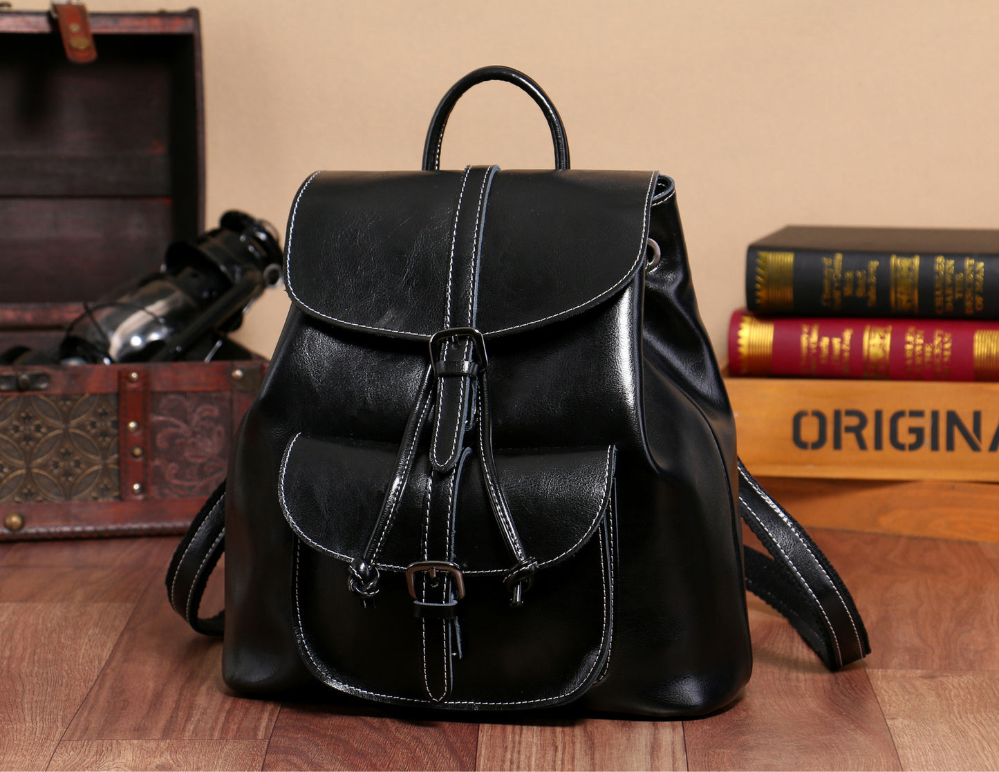 Women's Street Trend Leather Solid Color Sewing Backpacks