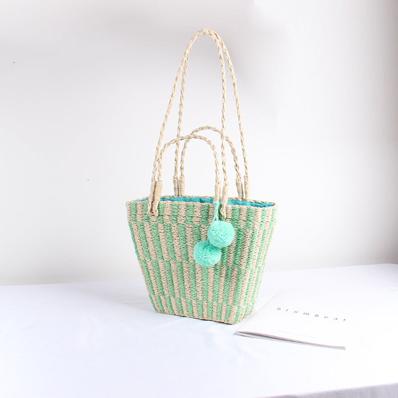 Women's Woven Fur Ball Large Capacity Straw Shoulder Bags