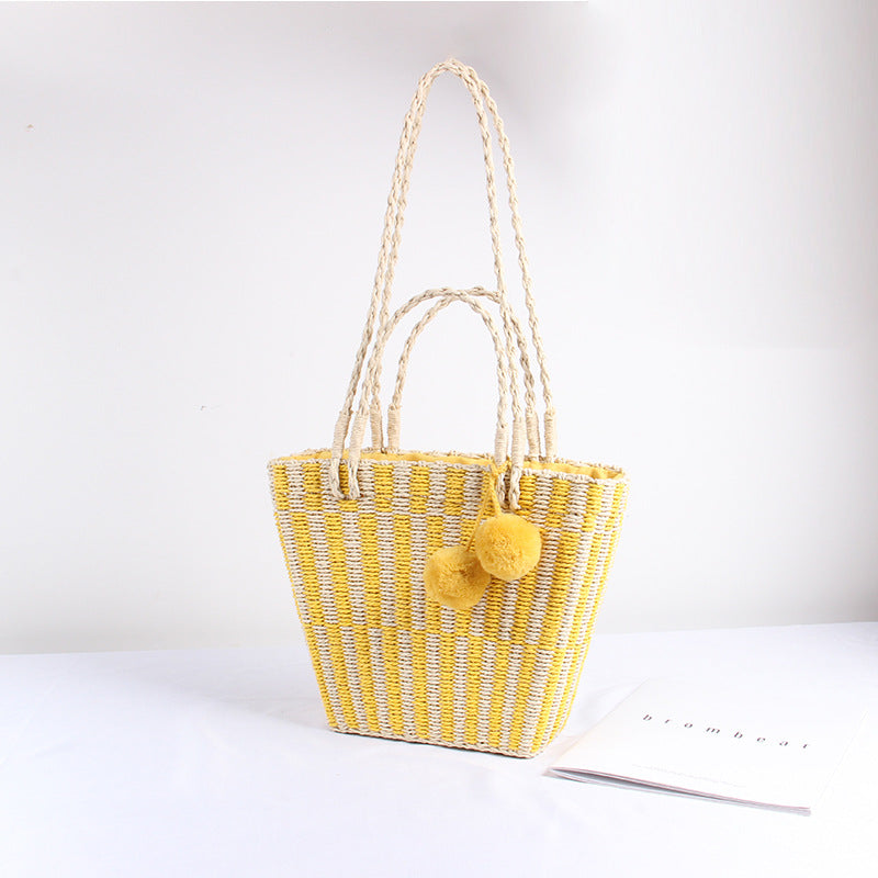 Women's Woven Fur Ball Large Capacity Straw Shoulder Bags