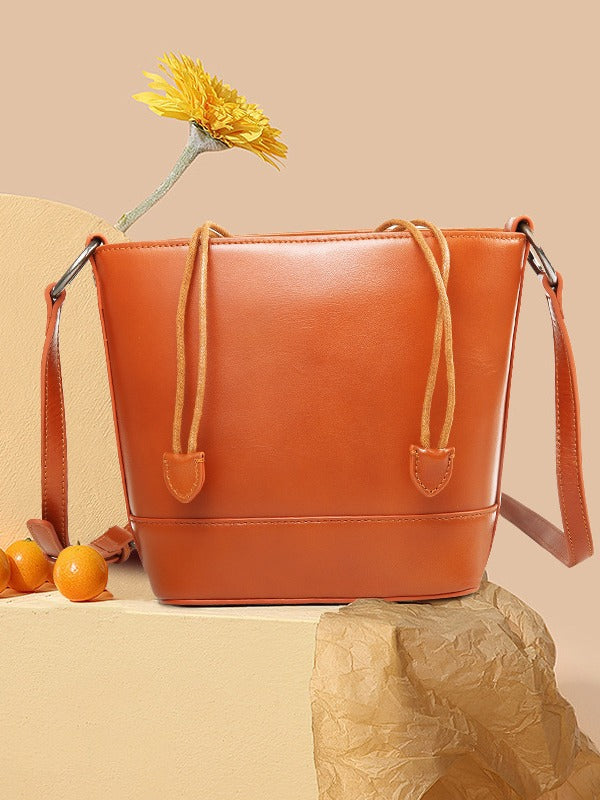 Women's Wax Cowhide Portable Fashionable Large Capacity Shoulder Bags