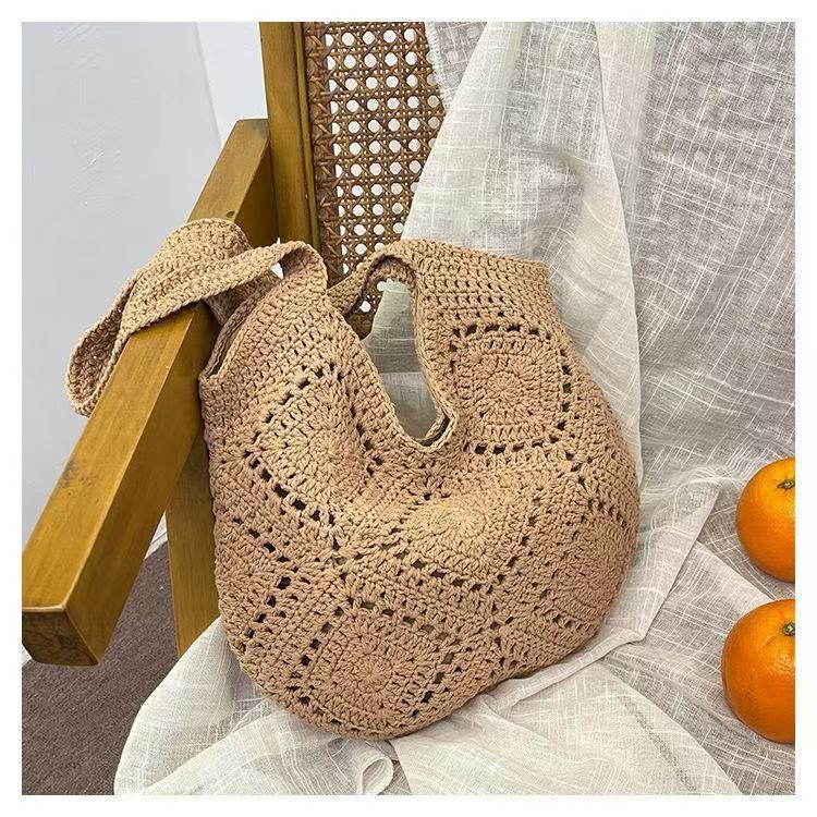 Women's High-grade Hand-woven Leisure Underarm Seaside Vacation Bags