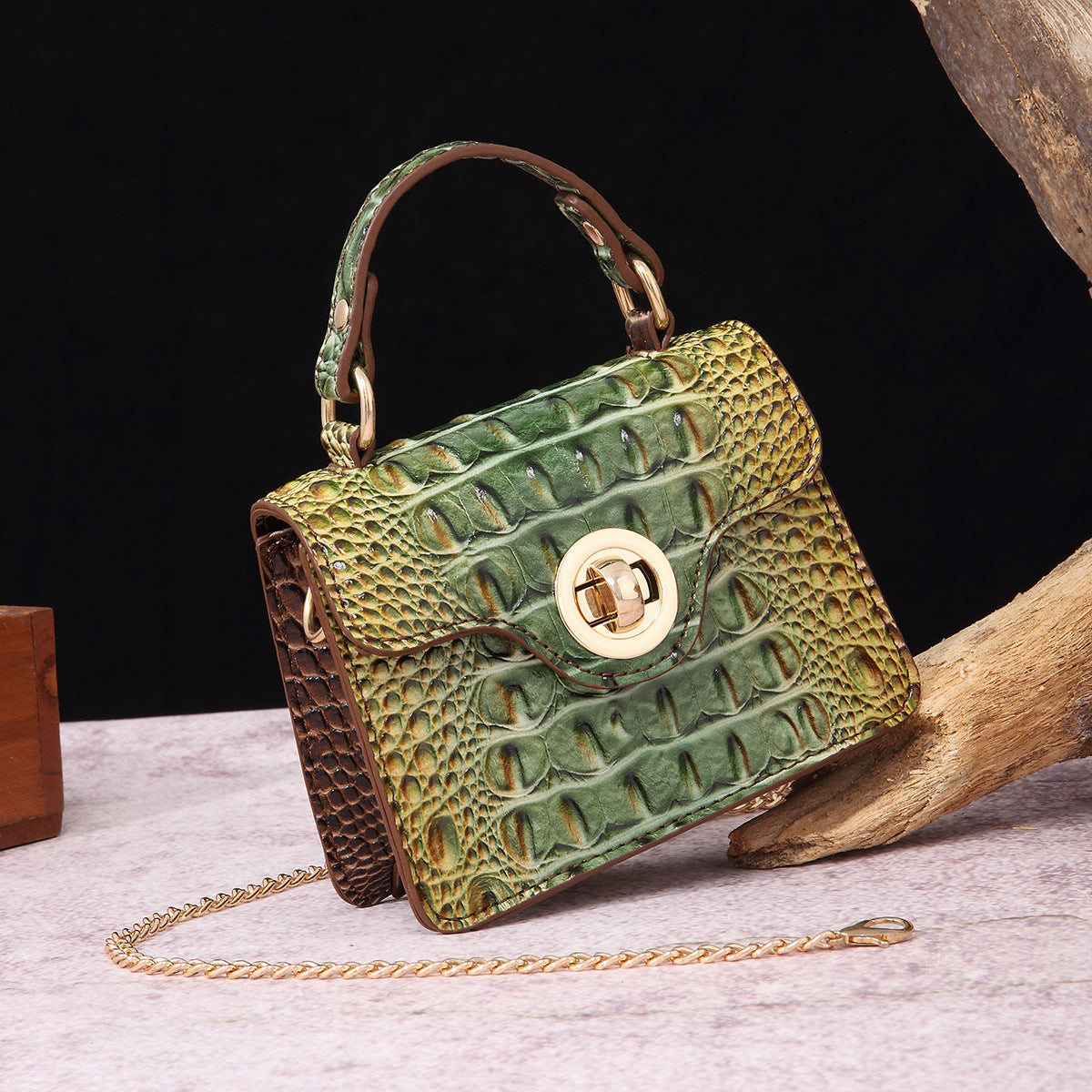 Women's Portable Retro Brahmin Crocodile Pattern Crossbody Bags