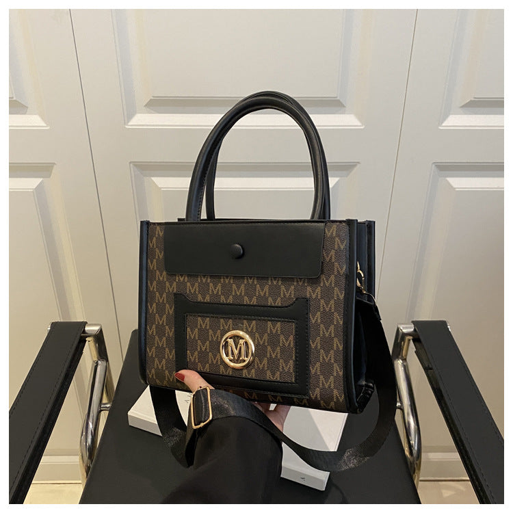 Women's Large Capacity Gilding Letters Western Style Printed Stitching Women's Shoulder Bag