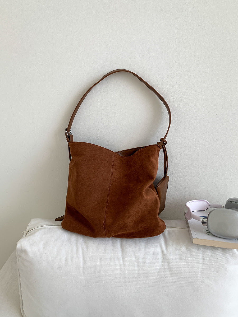 Women's Style Large Capacity Retro Dark Pattern Bags
