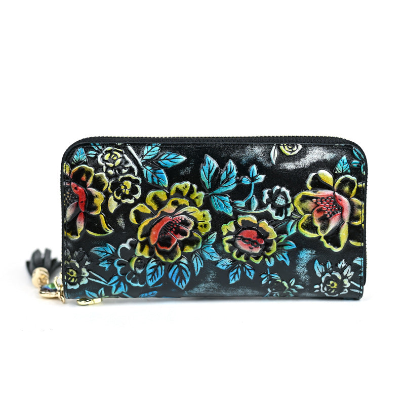 Women's Retro Leather Large Capacity Fashion Embossed Ladies Wallets