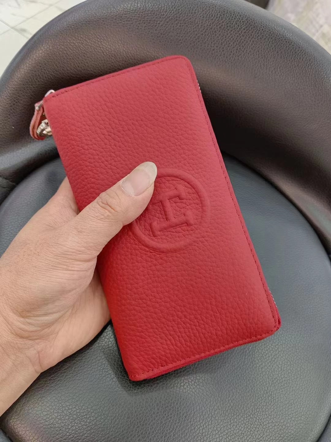 Women's Long Cowhide Zipper Lychee Pattern Clutch Ladies Wallets