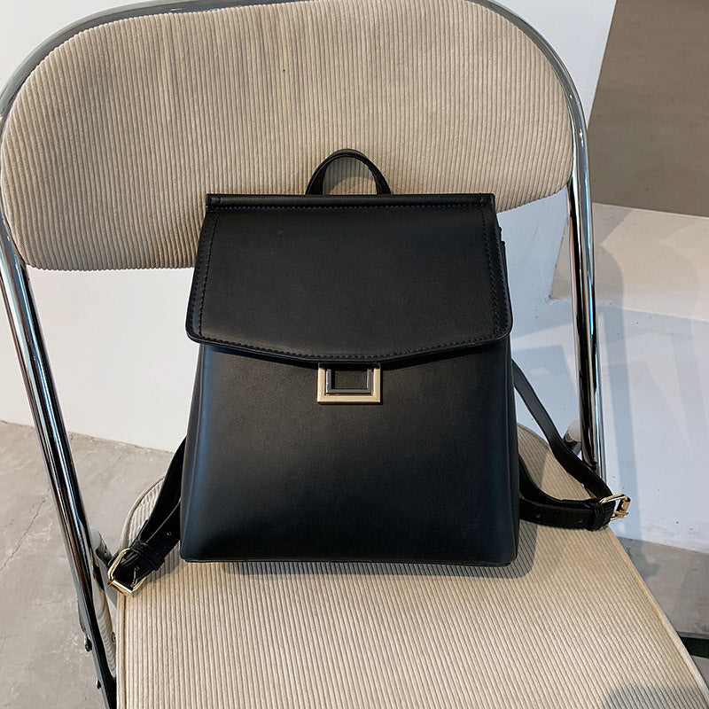 Women's Simple Mild Luxury Retro Fashion Commuter Backpacks