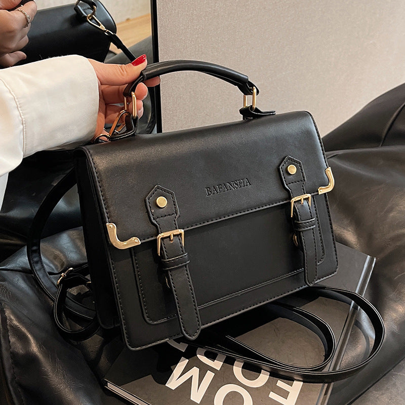 Women's Mori Style Retro Fashion High-grade Versatile Bags
