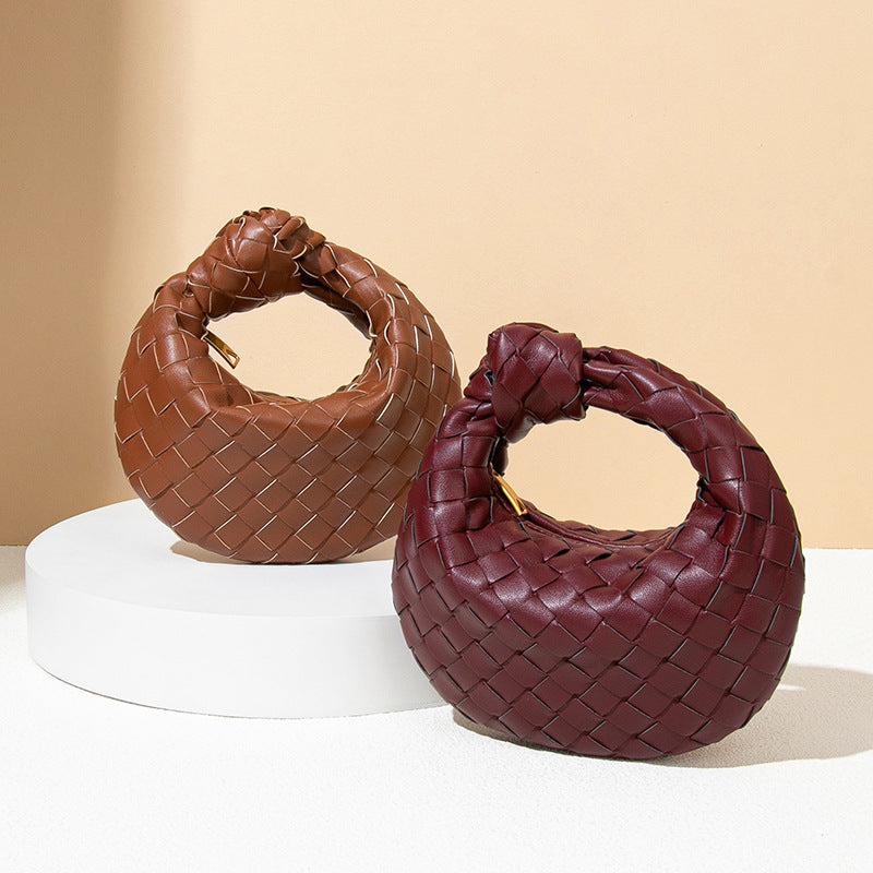 Women's Woven High-grade Mini Knotted Croissant Handmade Handbags