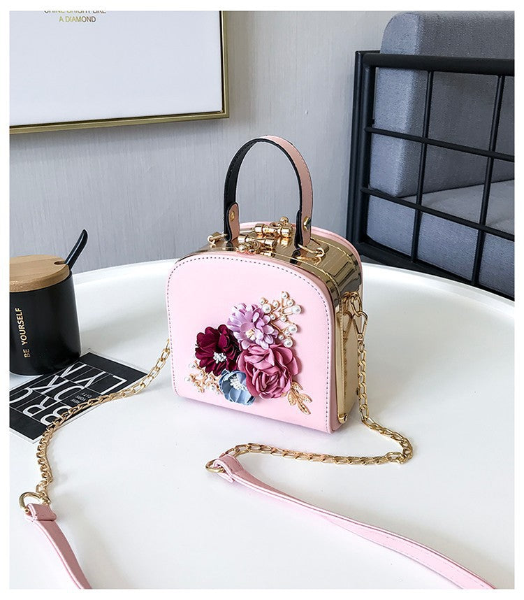 Women's Trendy Fashion Flower Chain Mini Crossbody Bags