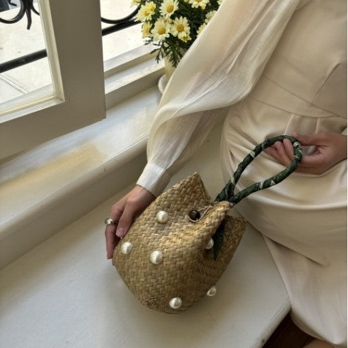 Women's Spring Straw Woven Milky White Pearl Matching Decorative Handbags