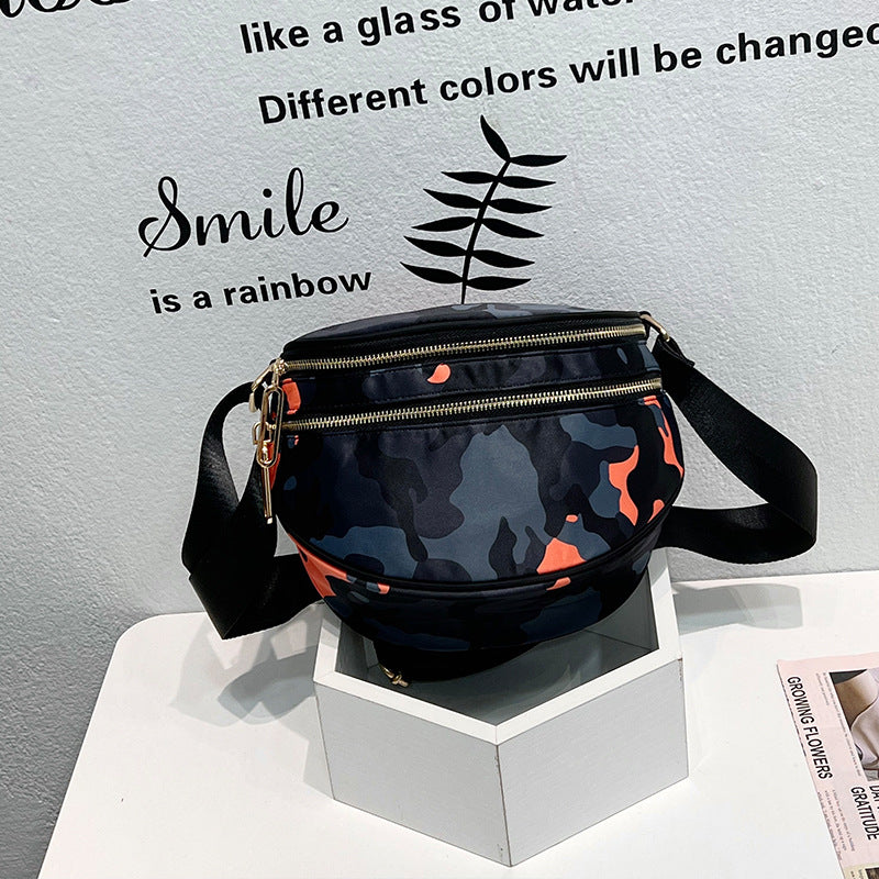 Women's Style Saddle Personality Simple Commuter Retro Bags