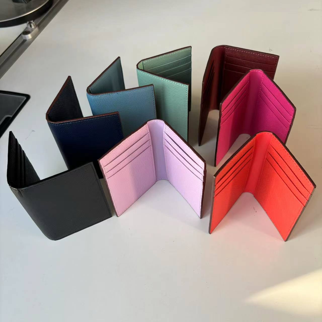 Women's Print Top Layer Sleeve Exquisite Multiple Card Holder
