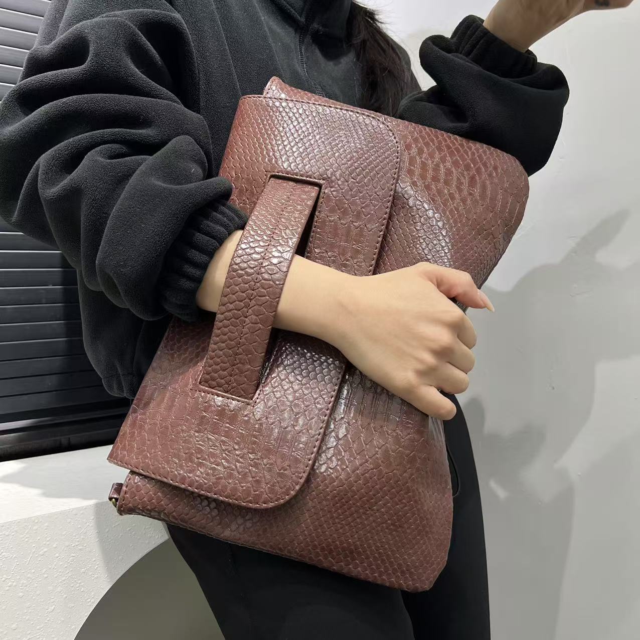 Pattern Strap Clutch Large Capacity File Handbags