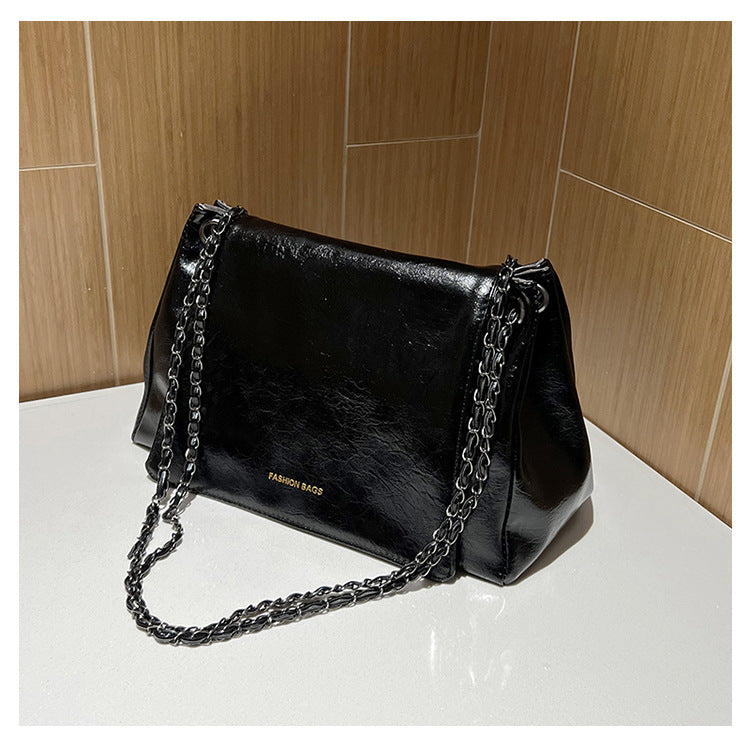Women's Large Capacity Fashion Retro Autumn Chain Women's Shoulder Bag