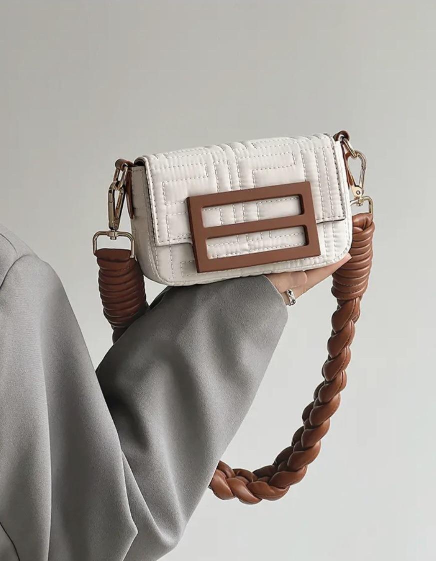 Women's Pink Woven Pouch Underarm Fashionable Contrast Color Oxford Bags