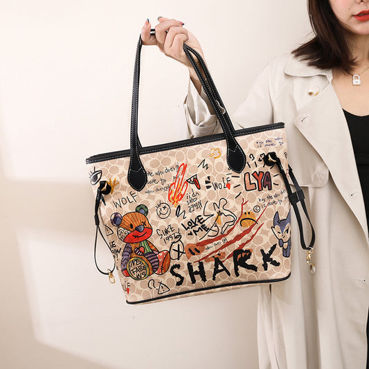 Women's Printed Bear Iti Spring Versatile Large Crossbody Bags