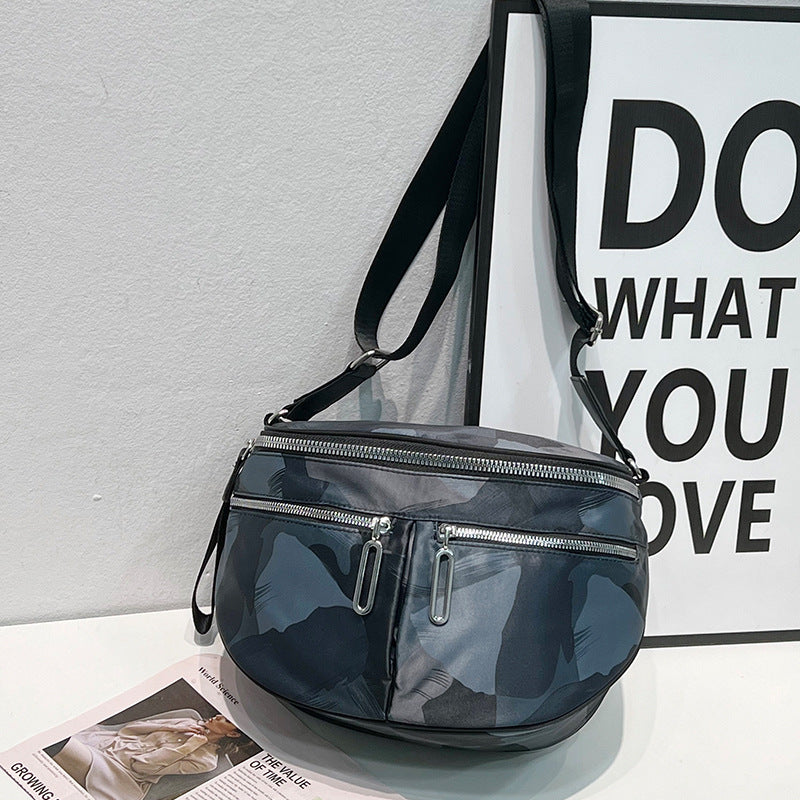 Women's & Men's & Street Simple Fashion Camouflage Korean Waist Packs