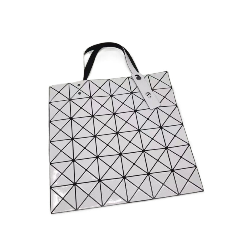 Women's Original Stitching Diamond Pattern Metal Polarized Shoulder Bags