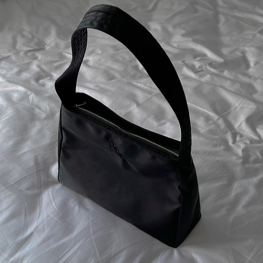 Women's Niche Underarm Nylon Embroidered Fashionable Handbags