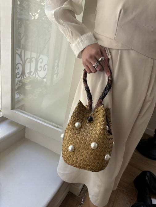 Women's Spring Straw Woven Milky White Pearl Matching Decorative Handbags