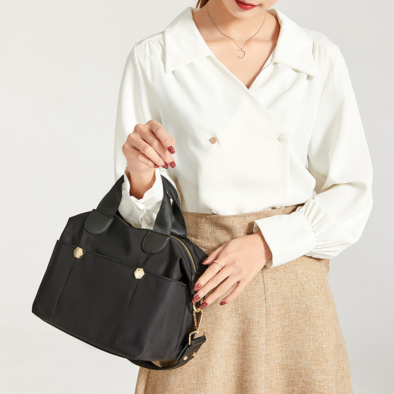 Women's Simple Commute Fashion Portable Dumpling Shoulder Bags