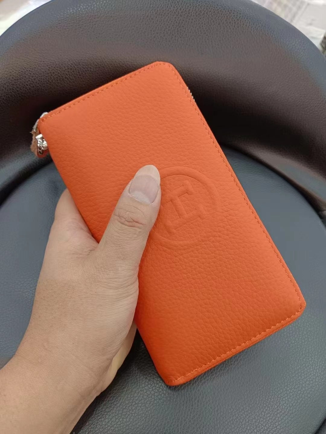 Women's Long Cowhide Zipper Lychee Pattern Clutch Ladies Wallets