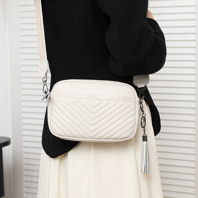 Women's Layer Leather Female Embroidery Thread Solid Crossbody Bags