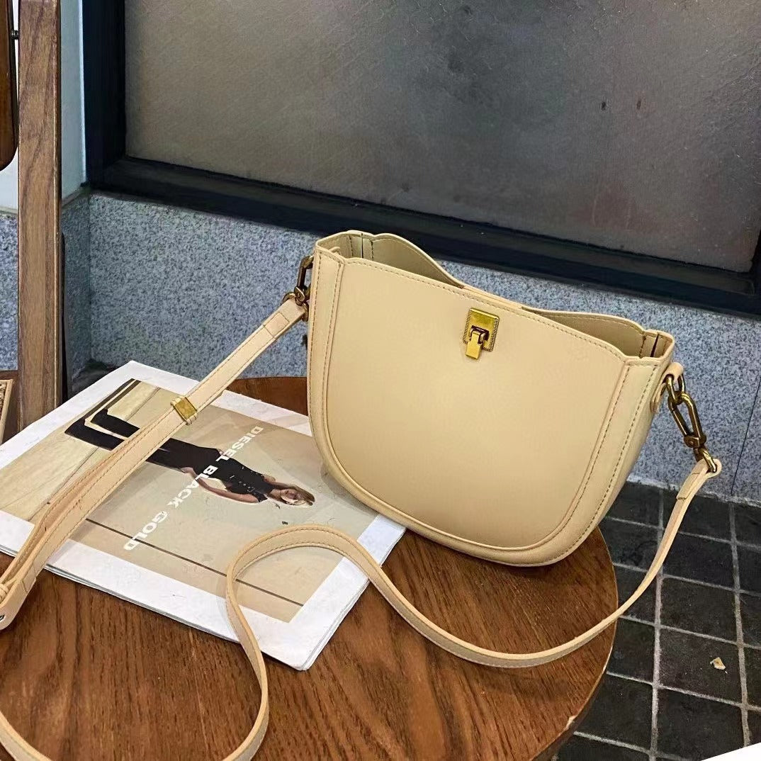 Women's Saddle High-grade Genuine Leather Light Luxury Crossbody Bags