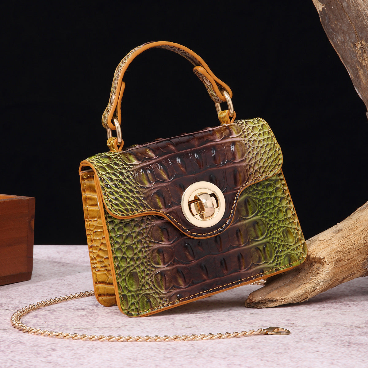Women's Portable Retro Brahmin Crocodile Pattern Crossbody Bags