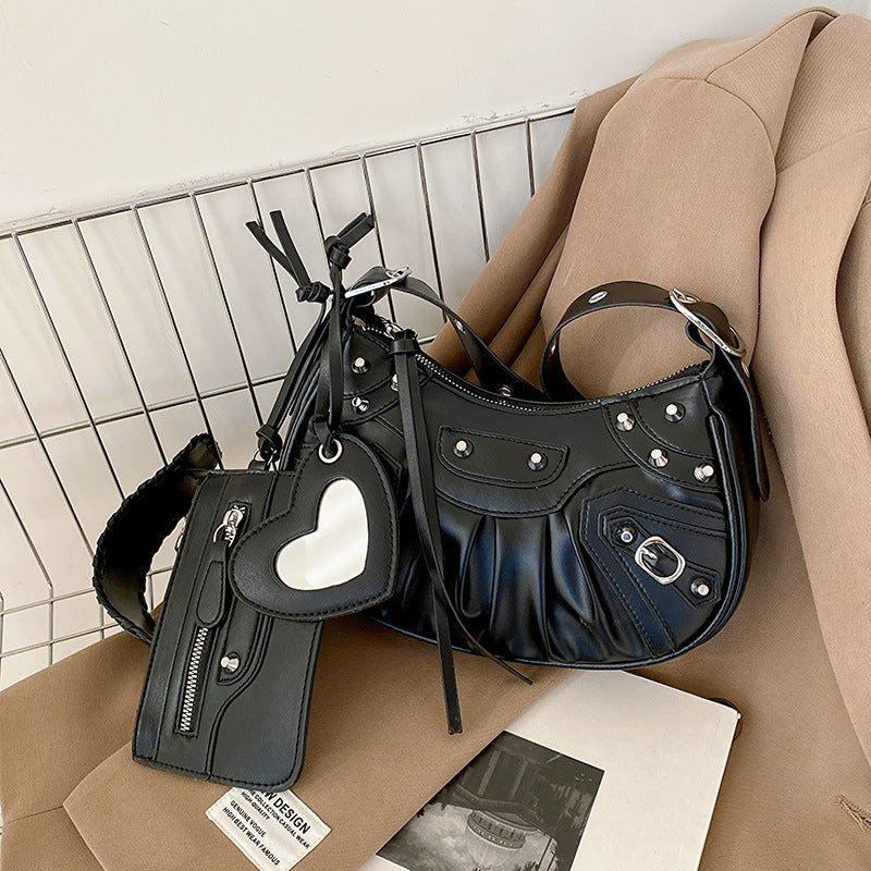 Women's Pleated Crescent Son Mother Retro Rivet Shoulder Bags