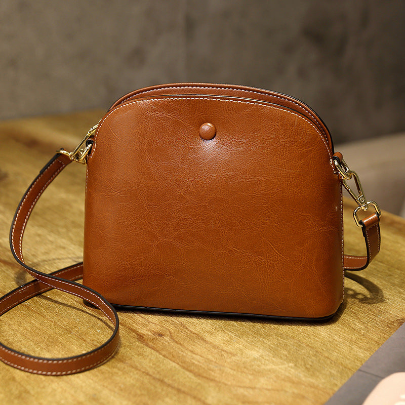 Women's Simple Texture Little Shell Large Capacity Oil Crossbody Bags