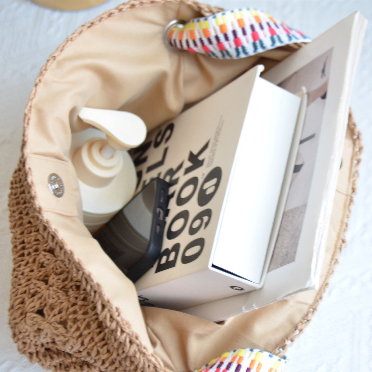 Women's Straw Simple Woven Large Capacity Hollow Shoulder Bags
