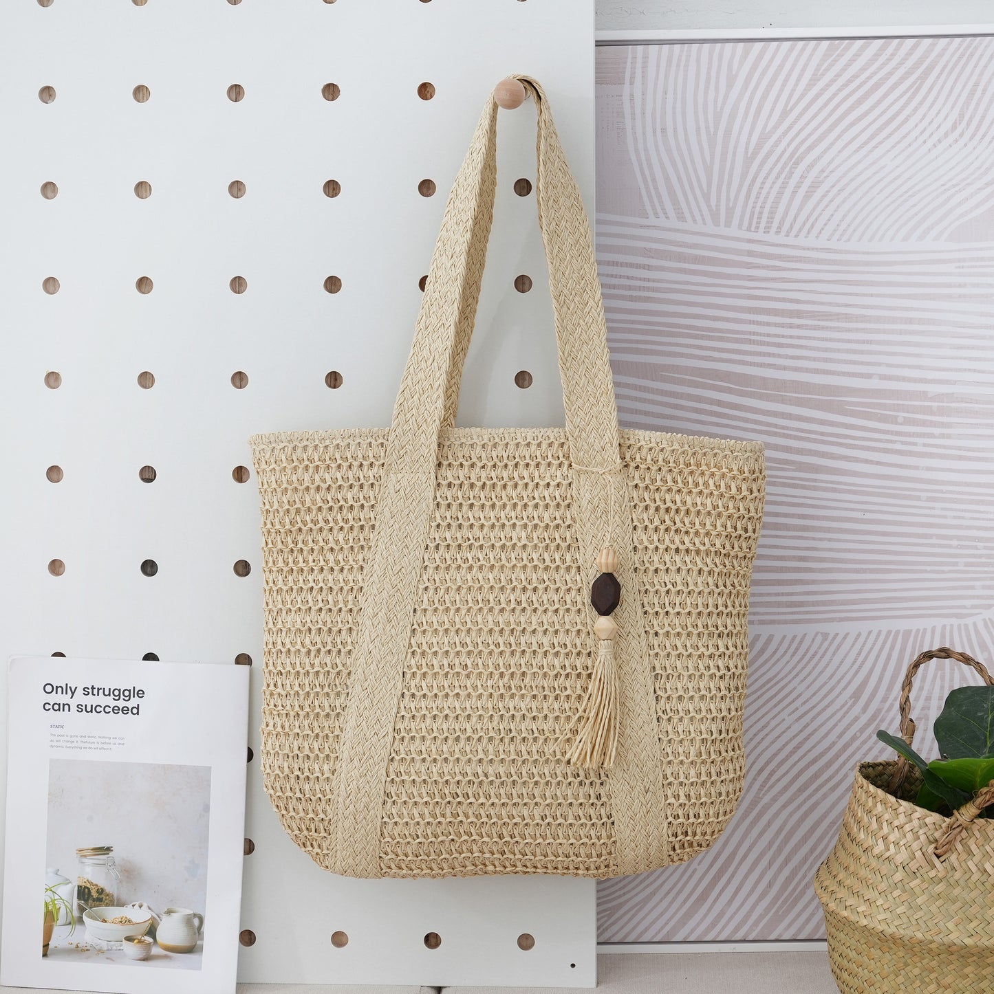 Women's Hand-woven Fashionable Retro Straw Versatile Large Shoulder Bags