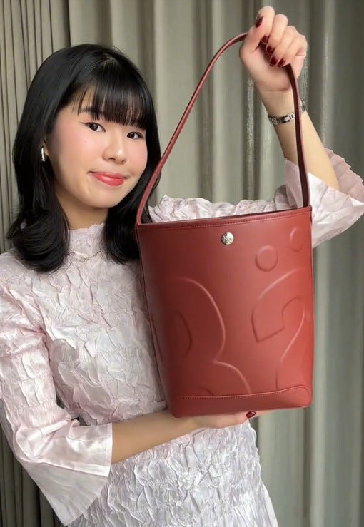 Women's Wine Red Portable Advanced Retro Classic Bags