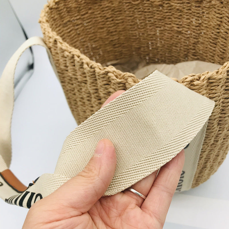 Women's Summer Simple Elegant Ribbon Handmade Woven Shoulder Bags