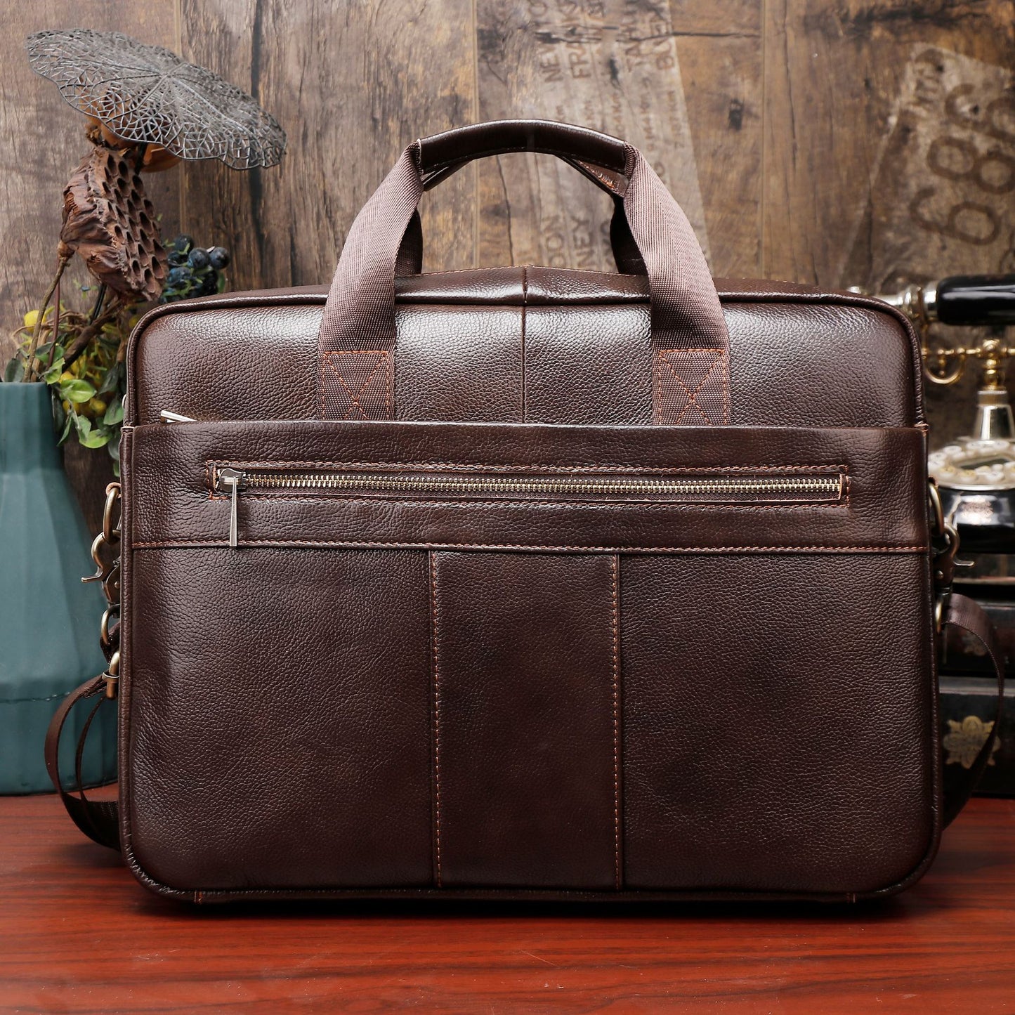 Men's Genuine Leather Vintage First Layer Cowhide Men's Handbags