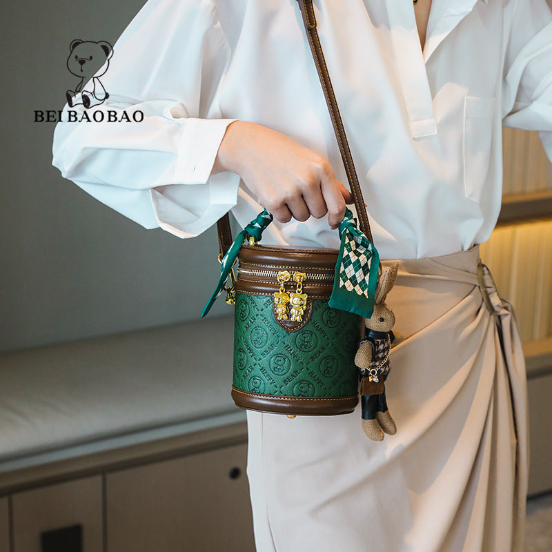 Women's Source Niche Round Western Style Shoulder Bags