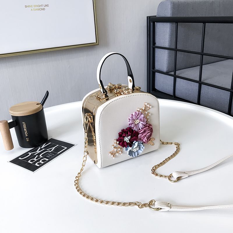 Women's Korean Style Pearl Flower Dinner Clutch Shoulder Bags