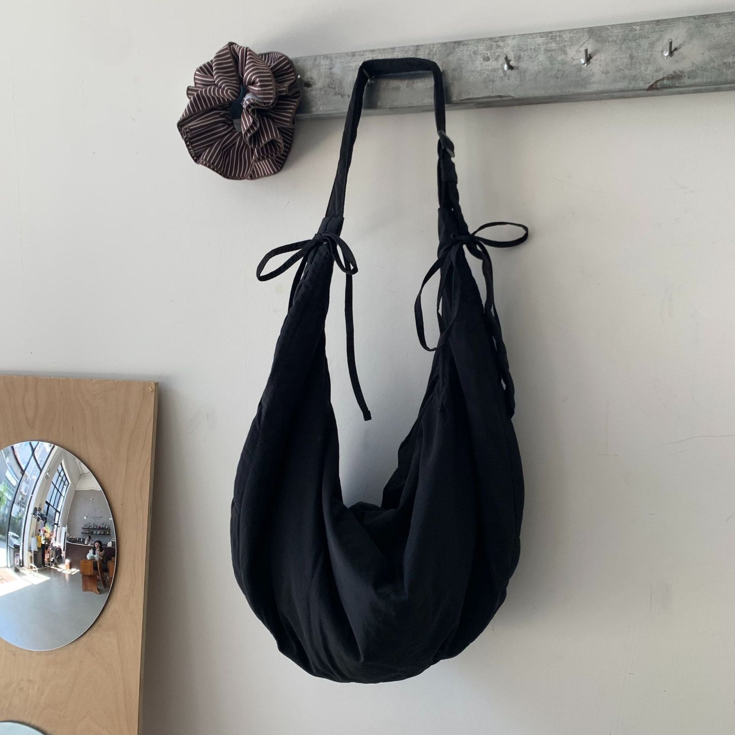 Women's Large Capacity Niche Minimalist Quilted Nylon Crossbody Bags