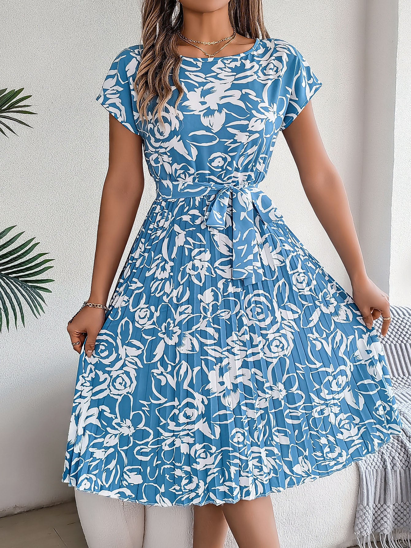 Slouchy Casual Sleeve Floral Print Pleated Dresses