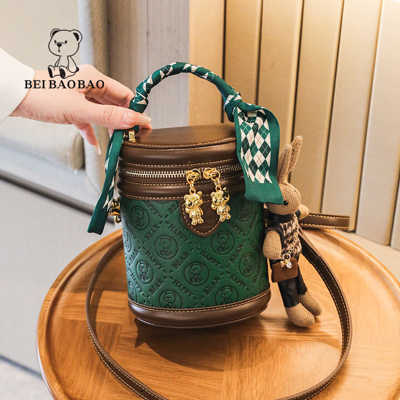 Women's Source Niche Round Western Style Shoulder Bags