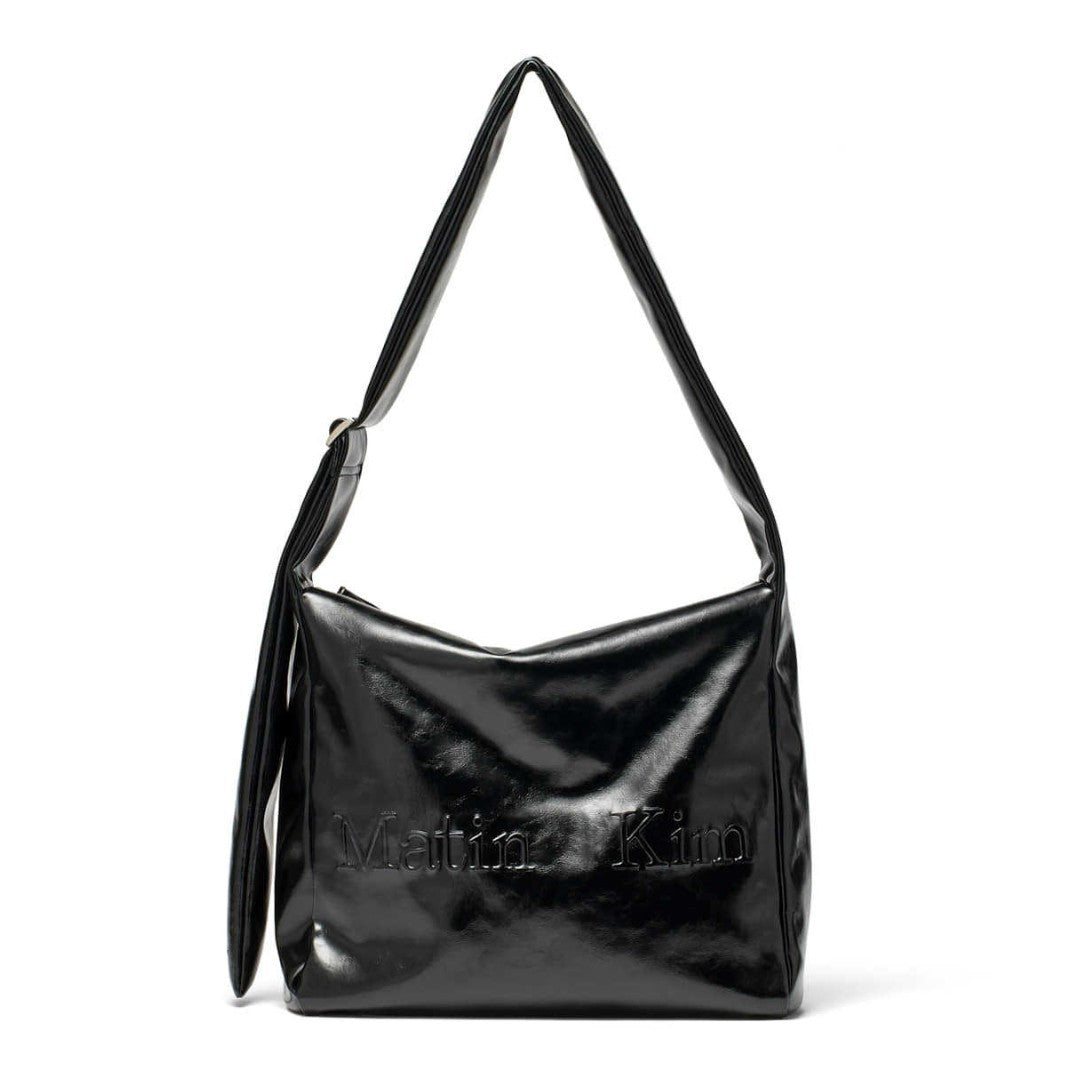 Women's Large Capacity Underarm Metal Plate Oily Shoulder Bags