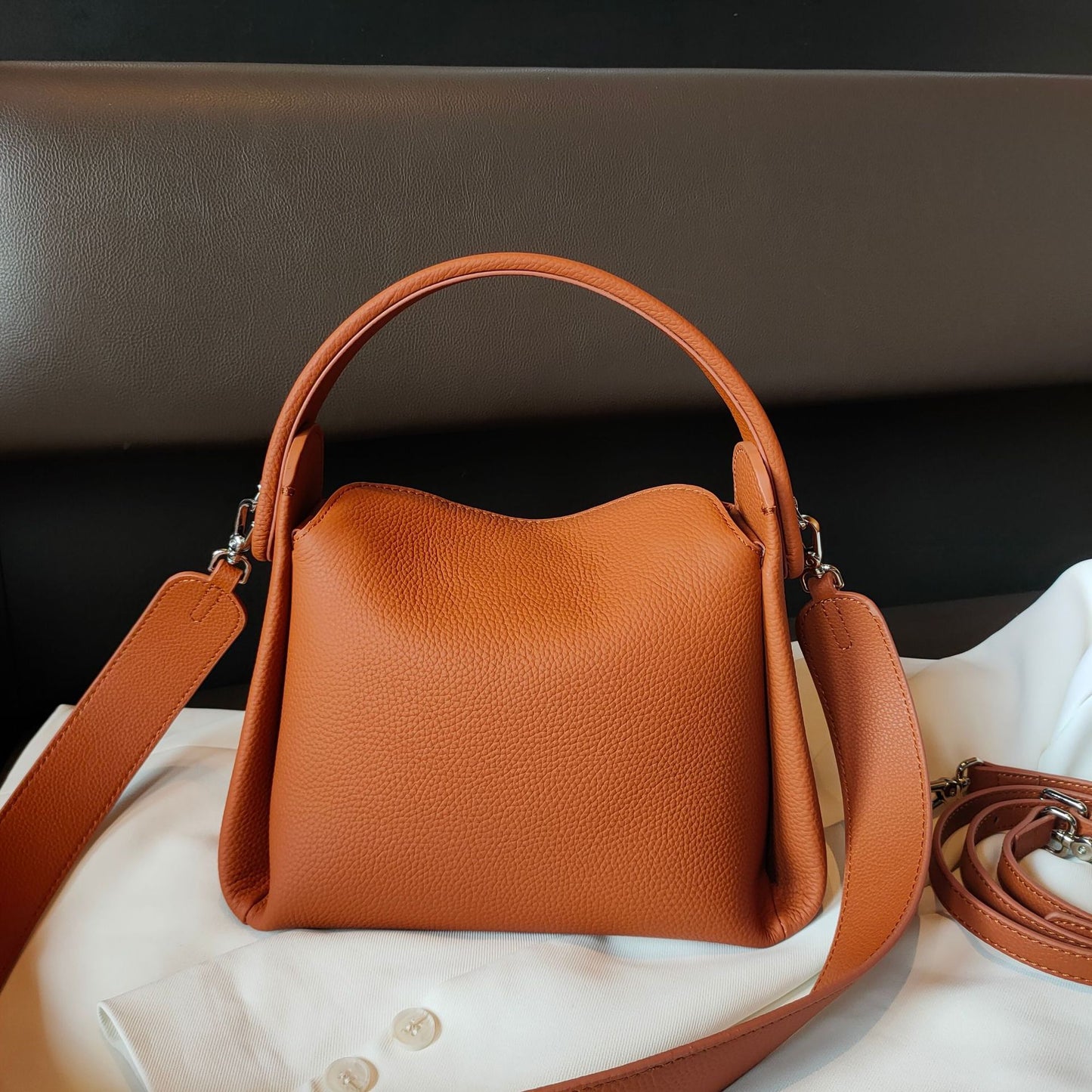 Women's Versatile Large Cigarette Capacity Design Handbags
