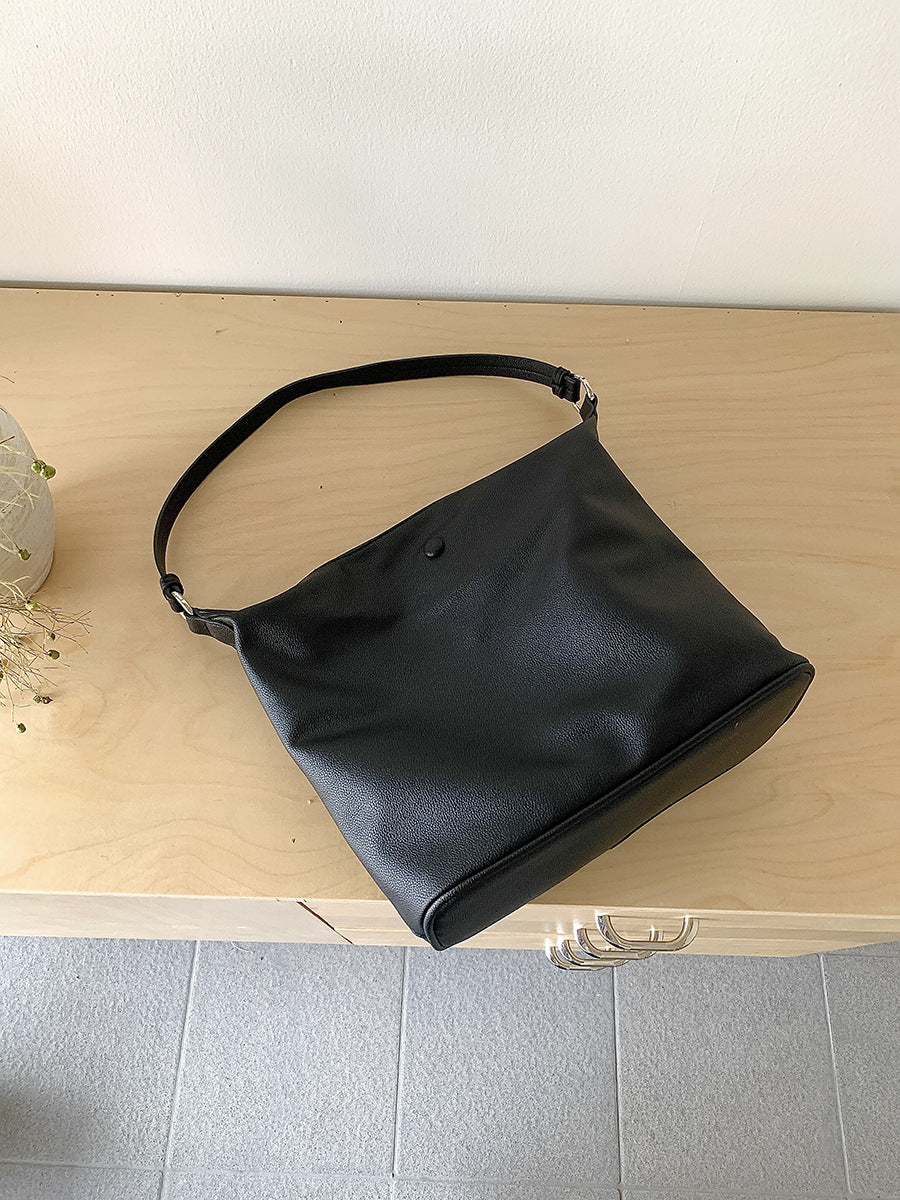 Women's Style Soft Leather Commuter Large Capacity Shoulder Bags