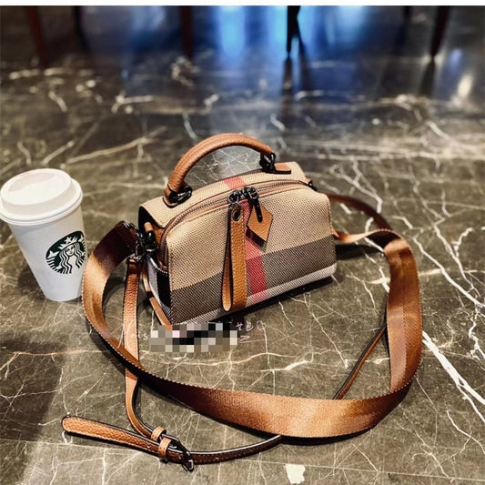 Women's Leather Saddle Dumpling Tide Plaid Shoulder Bags